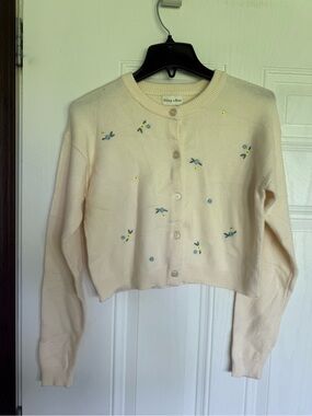 2 for $30 sale: Riley & Rae cream blue floral embroidered button down cardigan